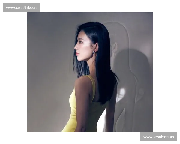 黄圣依携手实力团队重塑荧屏形象再度引领时尚风潮掀起话题热议